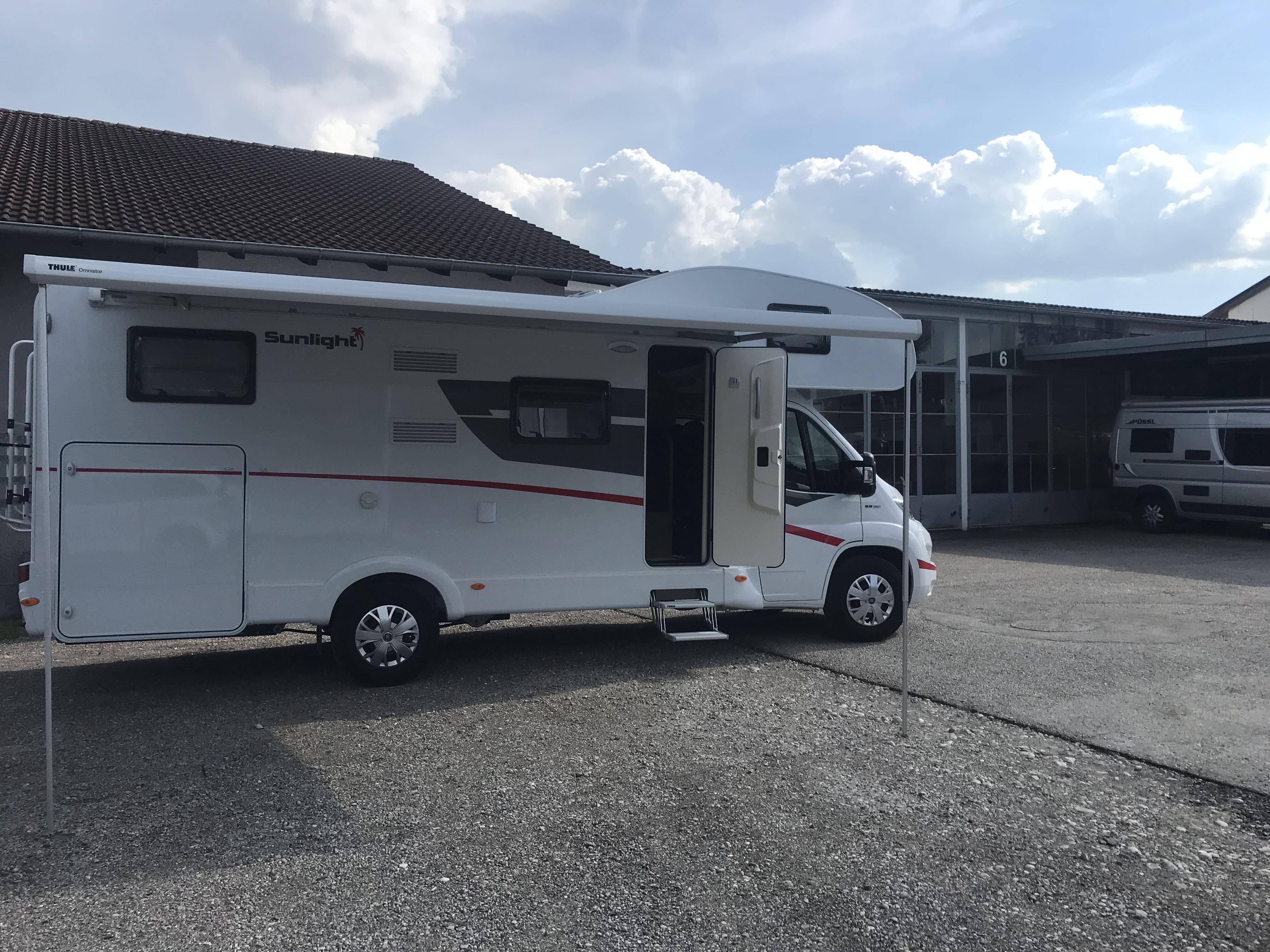 Family de Luxe A 2