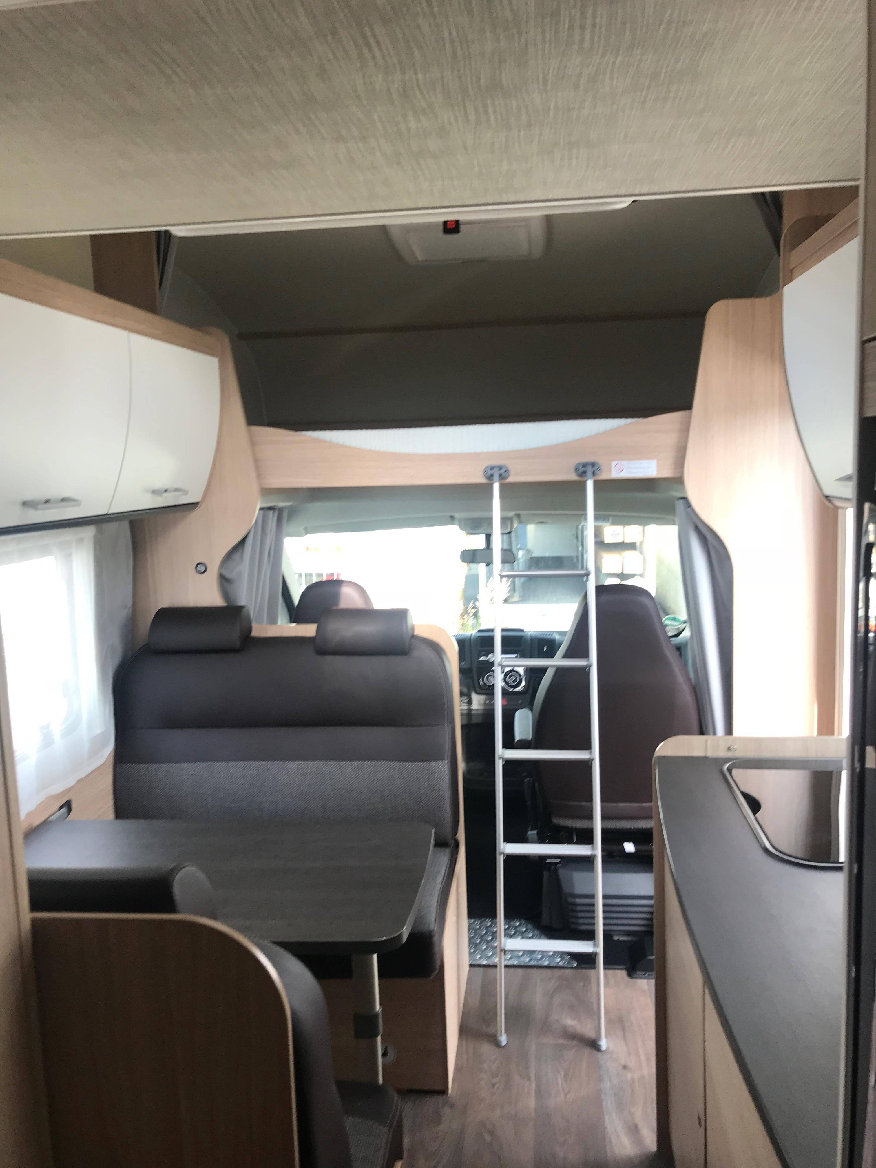 Family de Luxe A 5