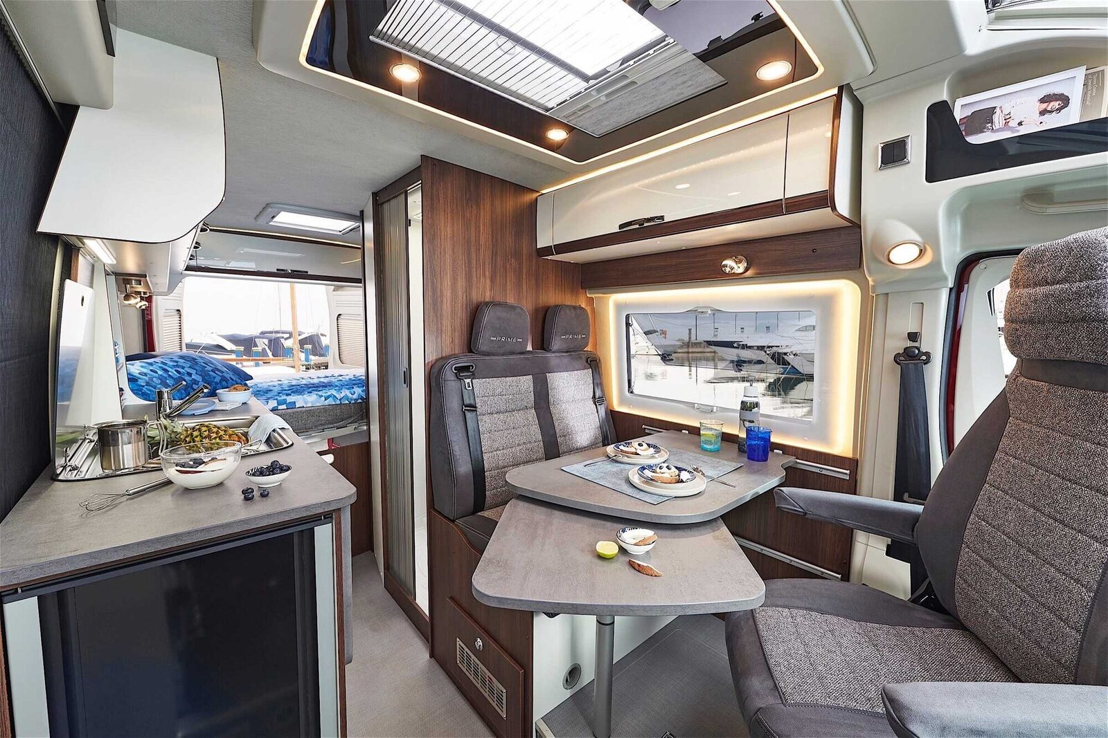 Durchsicht Summit Prime 600 – Nobles Ambiente mit Holzdekor Palisander