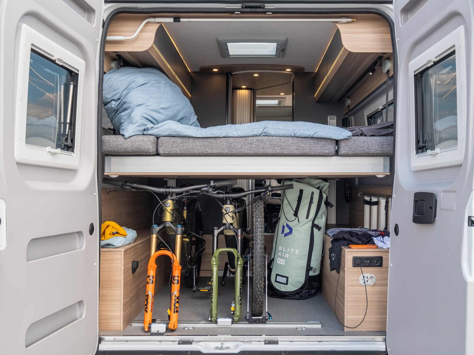 Summit Shine 640 R Evo: elektrisch verstellbares Hubbett